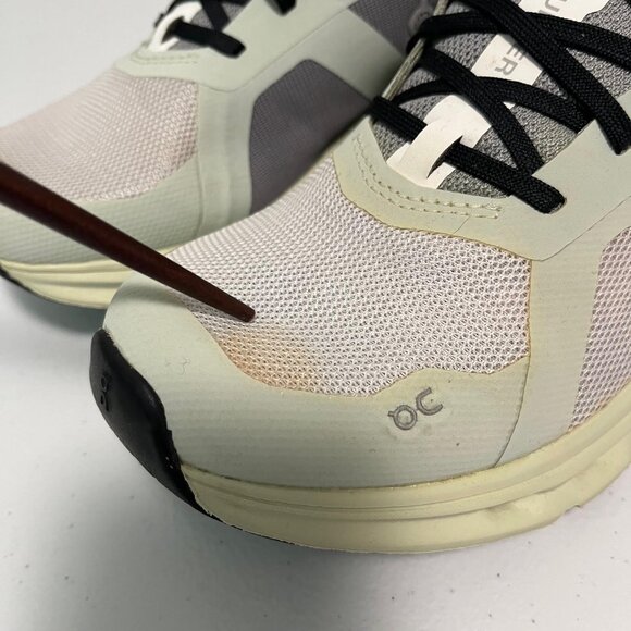 On Running Athletic Shoes in White and Gray - Picture 5 of 16